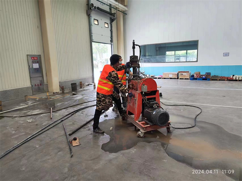 桥东厂房地面下沉塌陷注浆加固施工